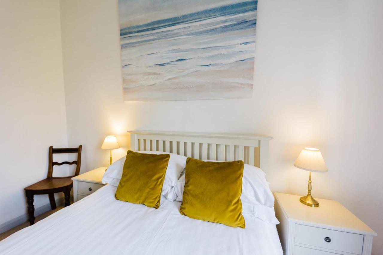 May Tree Cottage Manorbier 5 Mins From The Beach Sleeps 4 Exterior foto