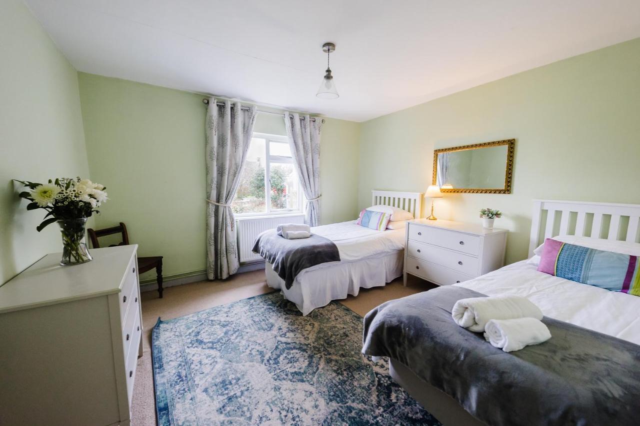 May Tree Cottage Manorbier 5 Mins From The Beach Sleeps 4 Exterior foto